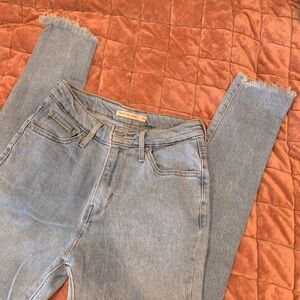 High rise Levi jeans